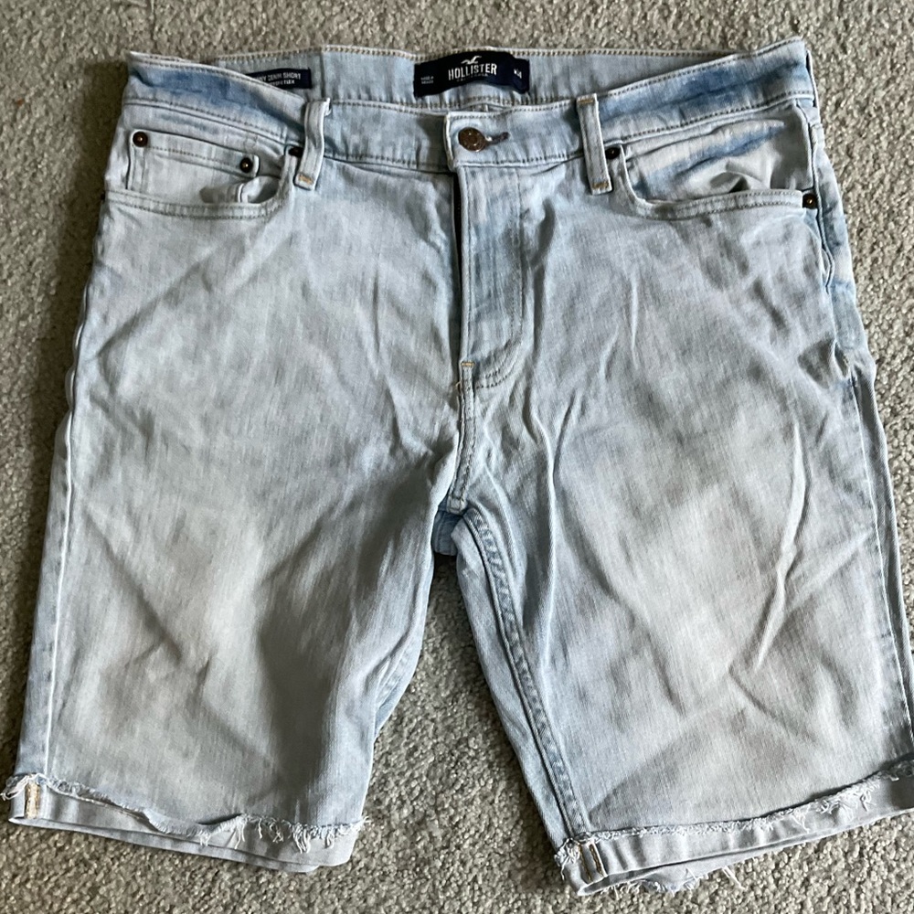 Light Wash Hollister Jean Shorts